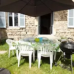 Charming Country Getaway, Balcony, Views, Office Holiday home