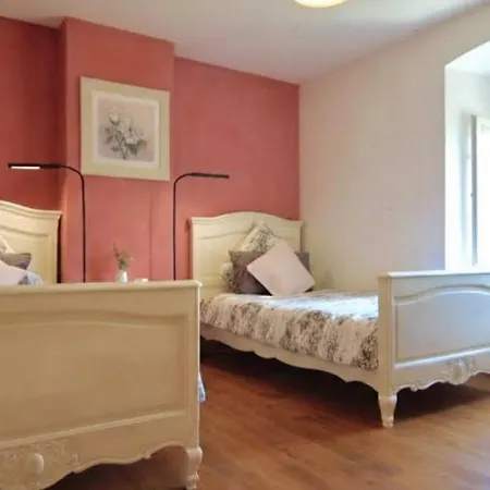 Charming Country Getaway, Balcony, Views, Office