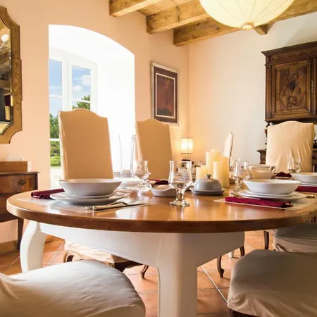 Ferienhaus Charming Country Getaway, Balcony, Views, Office