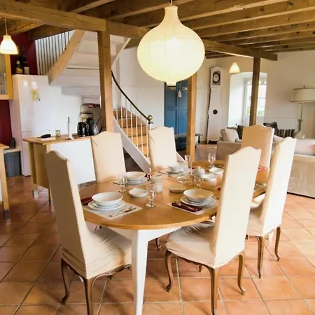 Charming Country Getaway, Balcony, Views, Office Le Monestier