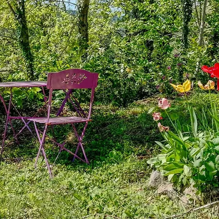 펜션 Charming Country Getaway, Balcony, Views, Office